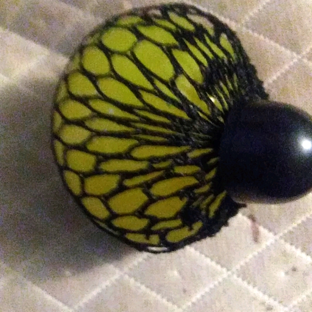 Mesh ball